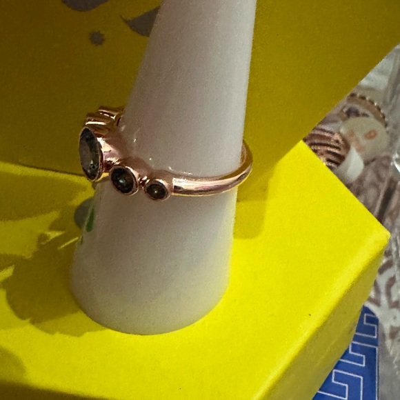 Rose gold plated rainbow topaz size 7 BP ring - Picture 4 of 5